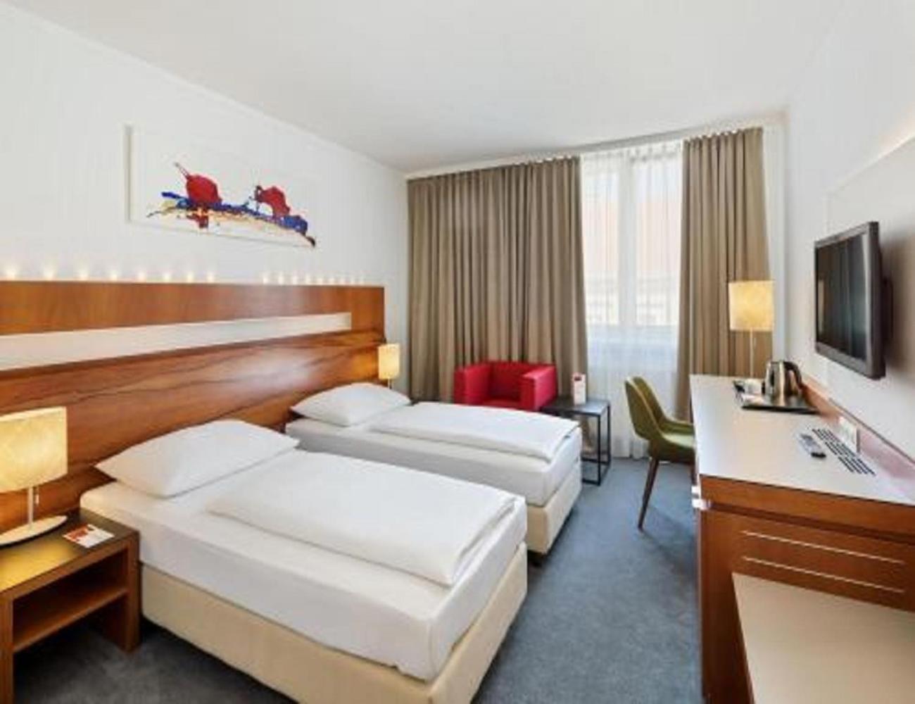 Hotel Tu Casa Delhi Airport Ню Делхи Екстериор снимка