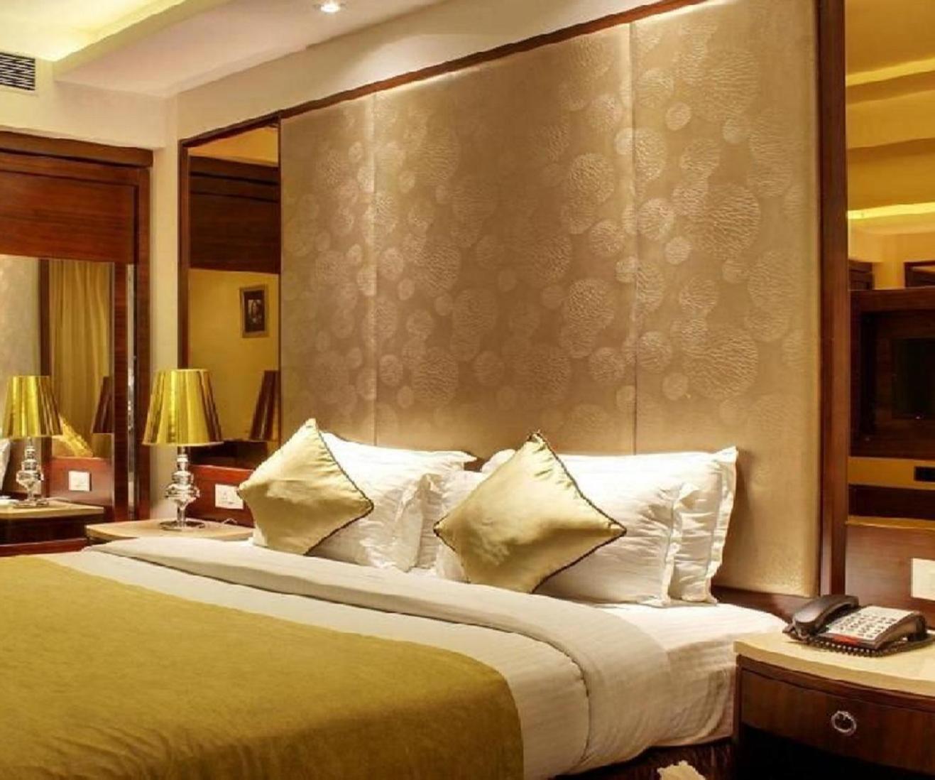 Hotel Tu Casa Delhi Airport Ню Делхи Екстериор снимка